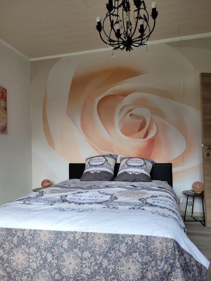 La Maison Des Roses Francorchamps Exterior photo