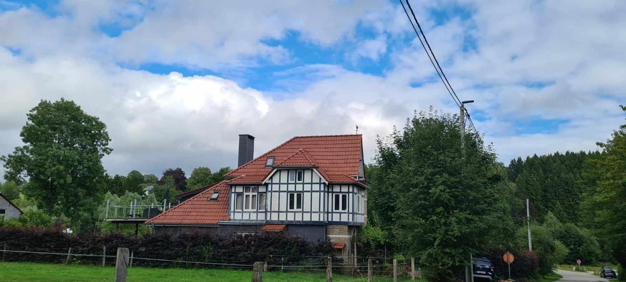 La Maison Des Roses Francorchamps Exterior photo